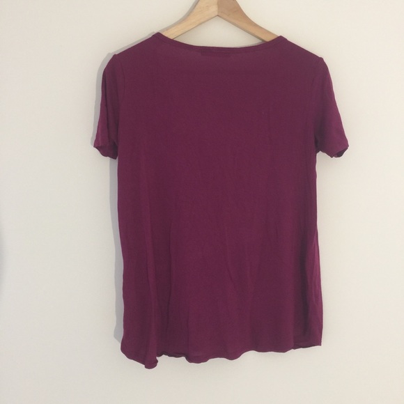 Talula Deep V-Neck Basic T-Shirt - Picture 6 of 6